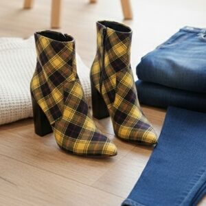 Aldo Women's Lovelee Plaid Yellow/Black Satin Ankle Boots Size 10